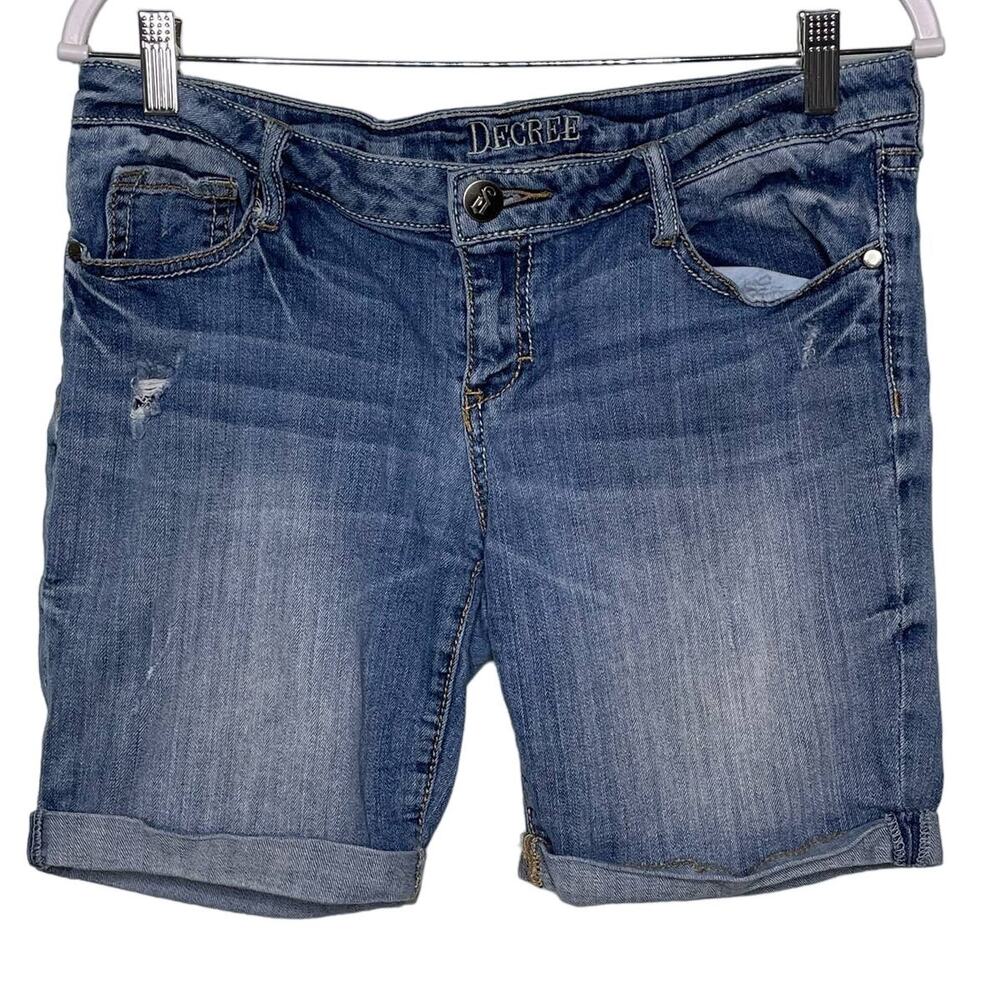 Decree Stretch Bermuda Shorts Cuffed Hem Mid Rise Medium Wash Denim Blue‎ 11